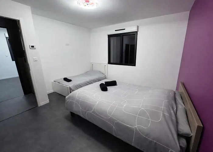 Design, Piscine Chauffee Et Jacuzzi Villa Douzy