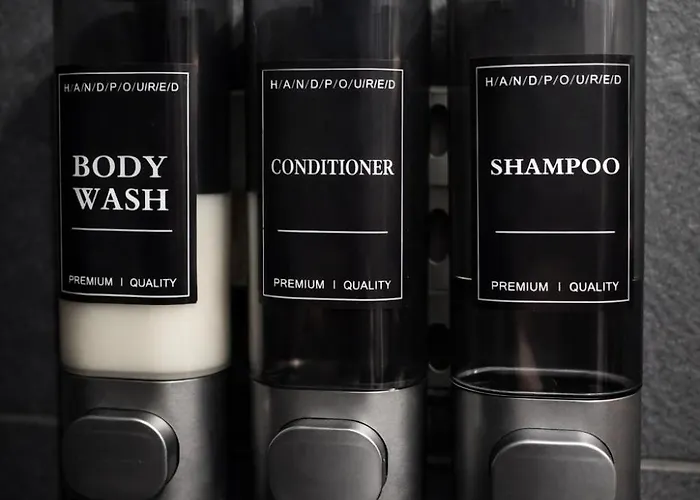 Design, Piscine Chauffee Et Jacuzzi Villa